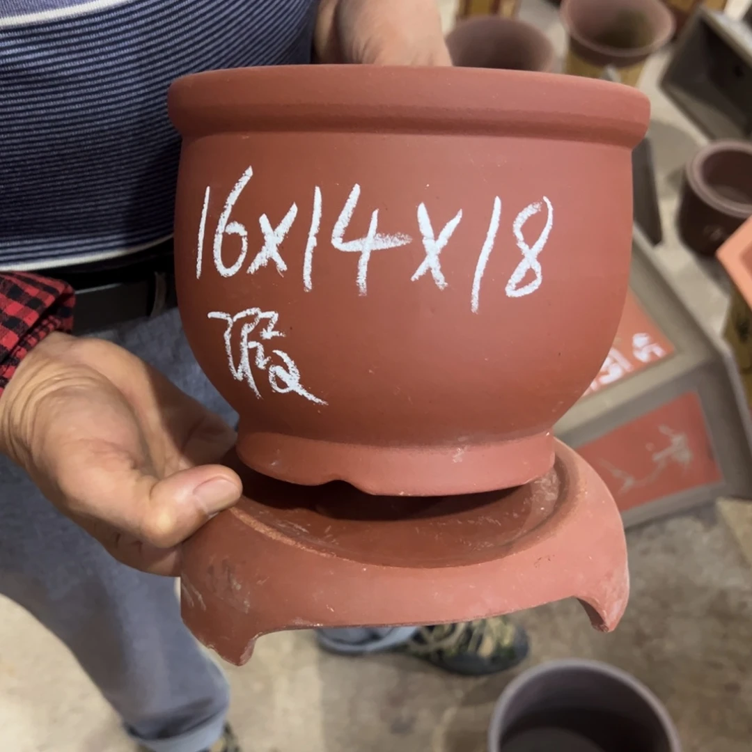 紫砂工艺厂……紫砂工艺厂……