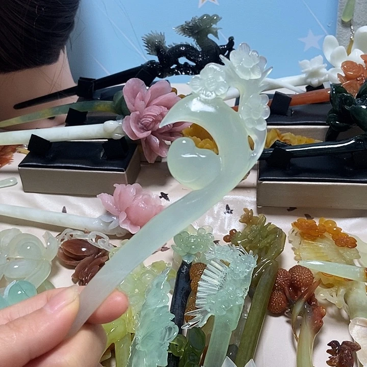 蛇纹石玉未镶嵌发簪