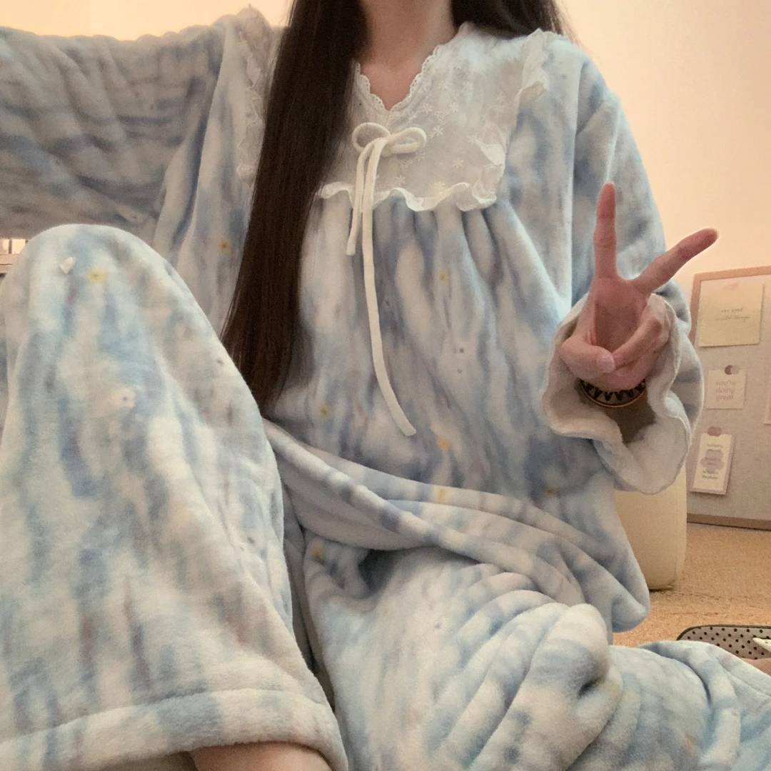 公主风睡衣女生新款冬季法兰绒甜美花边加厚保暖珊瑚绒蓝色家居服