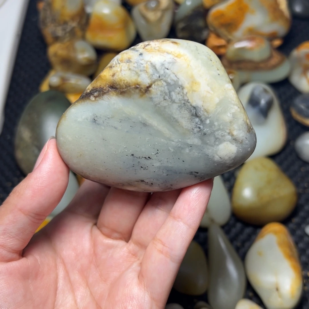 和田玉未镶嵌把件B45