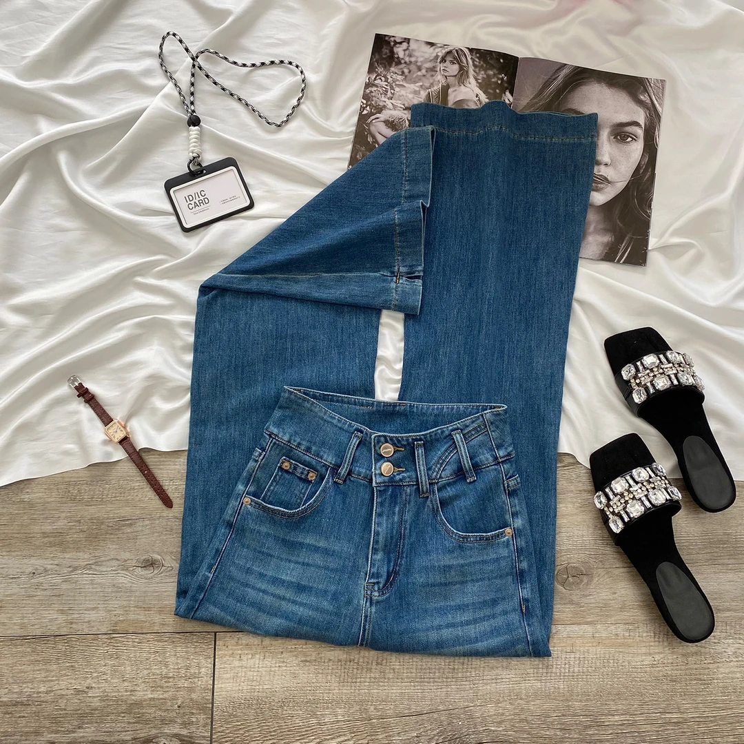 高级感微喇阔腿牛仔裤女2025年早秋新款高腰显瘦宽松不贴腿喇叭裤