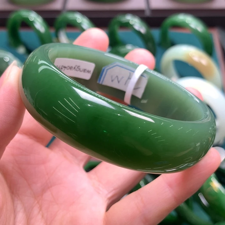 未镶嵌手镯和田玉（碧玉）6263