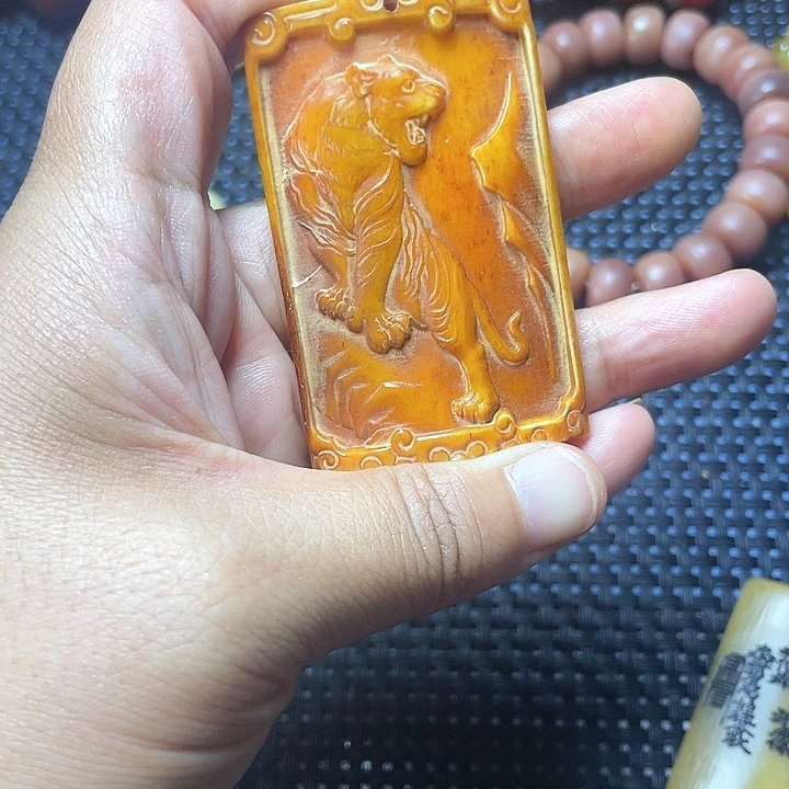 木质非金属其他配饰