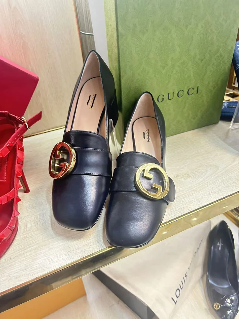 99新 GUCCI/古驰 古驰黑色带跟乐福鞋37.5码