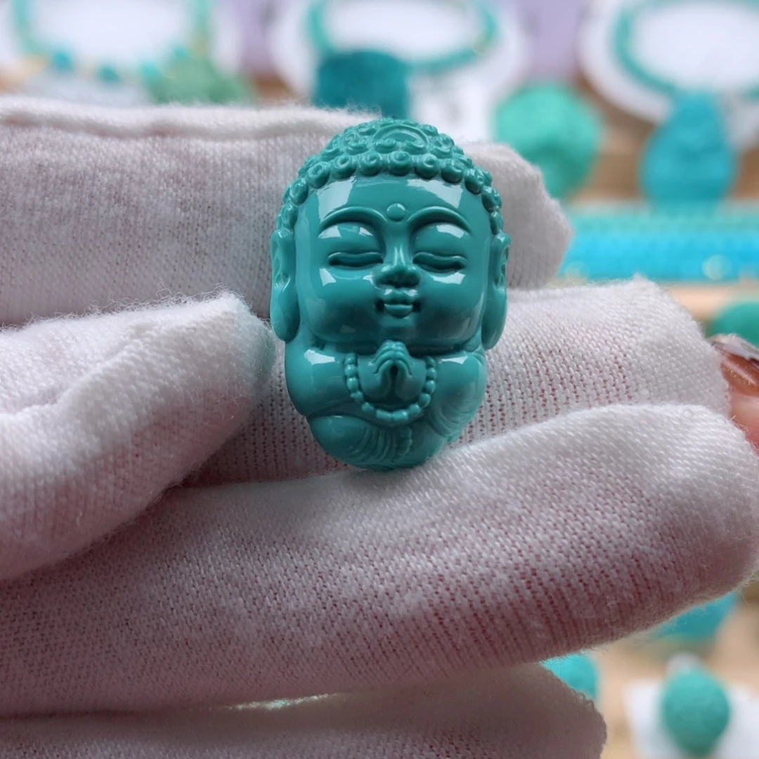 绿松石配饰未镶嵌