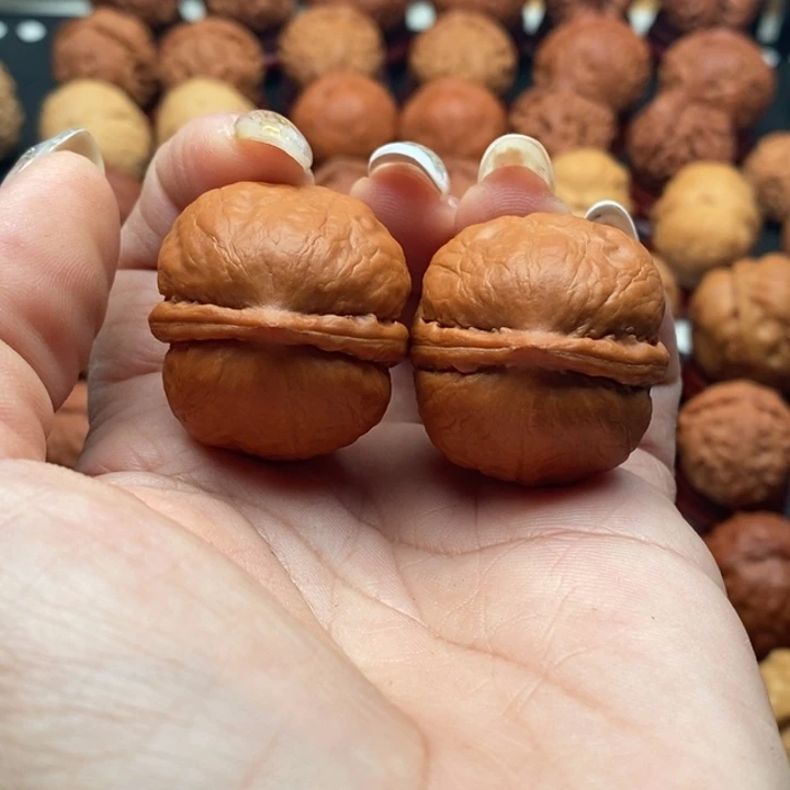 核桃精品文玩核桃手捻龙胆