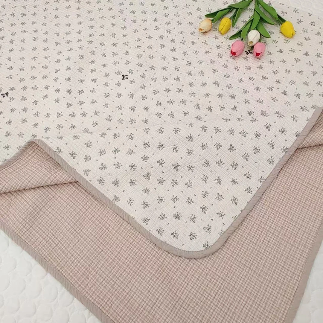 精品纯棉棉花床盖不掉色不起球不拔丝双面可用尺寸2*2.2米