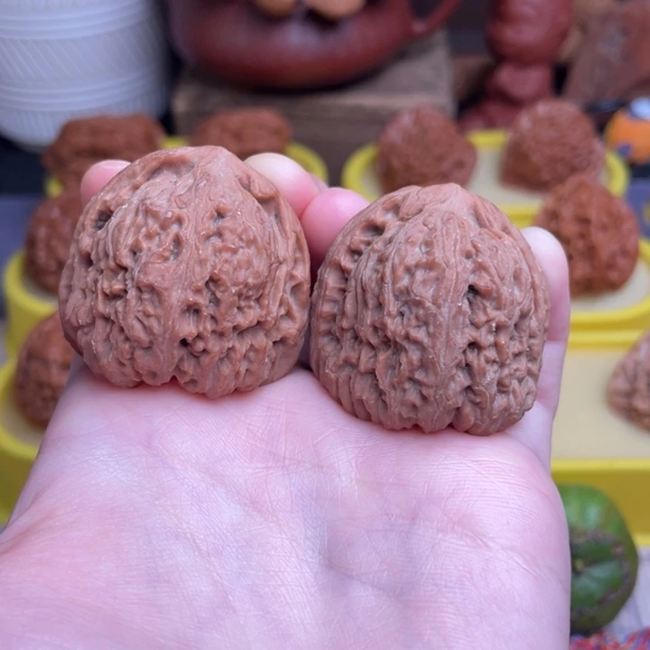 吊坠文玩核桃变异南疆石37