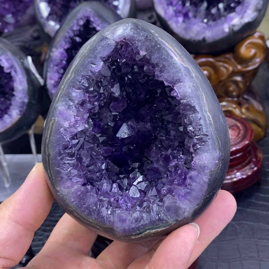 逛***逛紫晶未镶嵌大型摆件（非配饰）紫水晶666