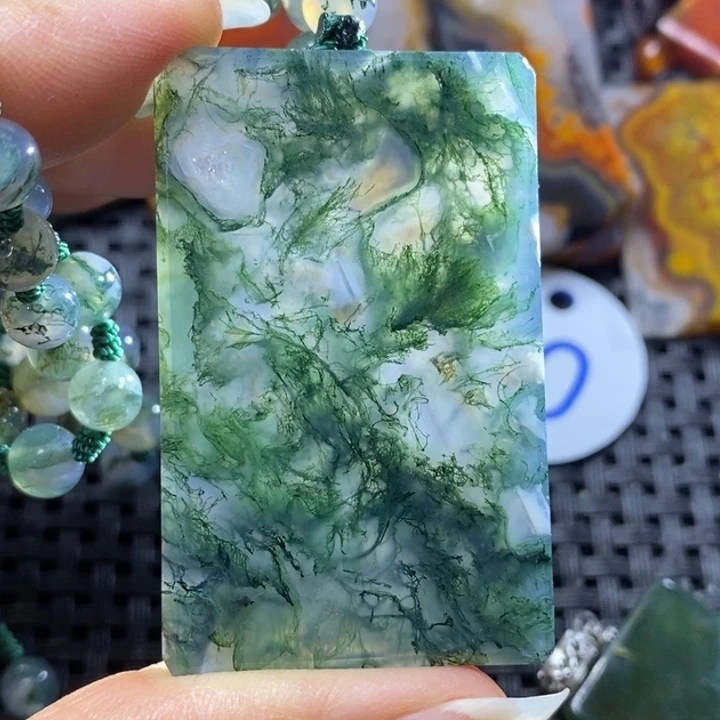 未镶嵌颈饰玛瑙/玉髓李*师