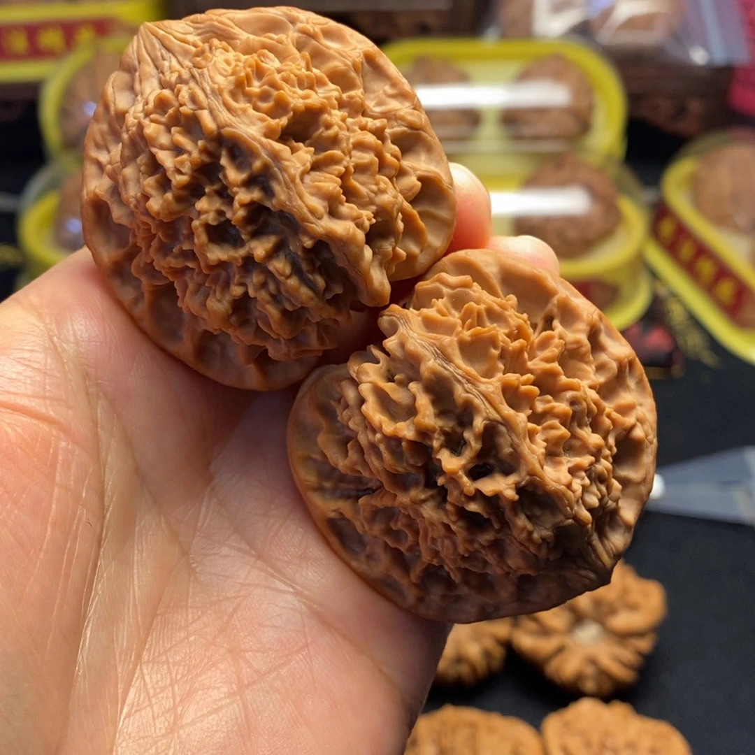 把件桃核满天星45