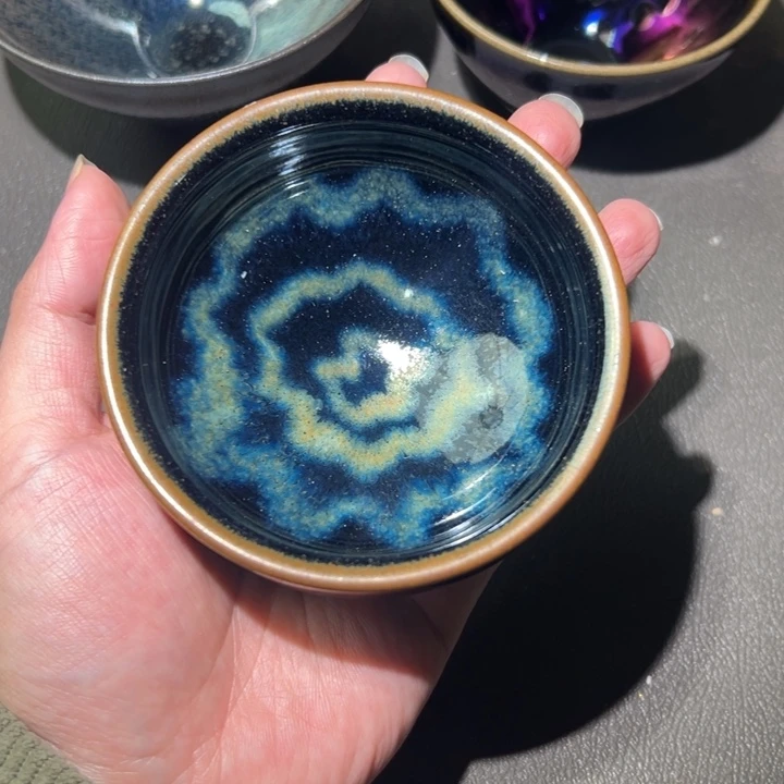 茶盏这个时候才开始准备