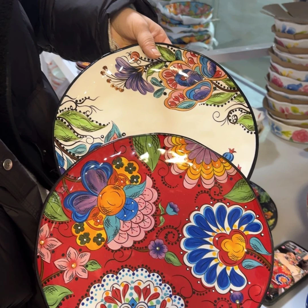 陶瓷11英寸盘子两只看图