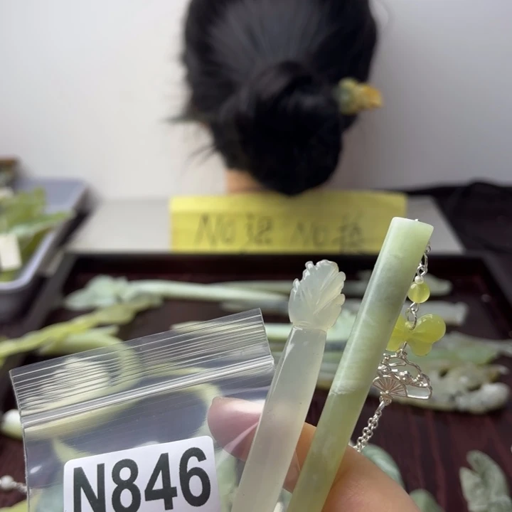 蛇纹石玉发饰合金A****心