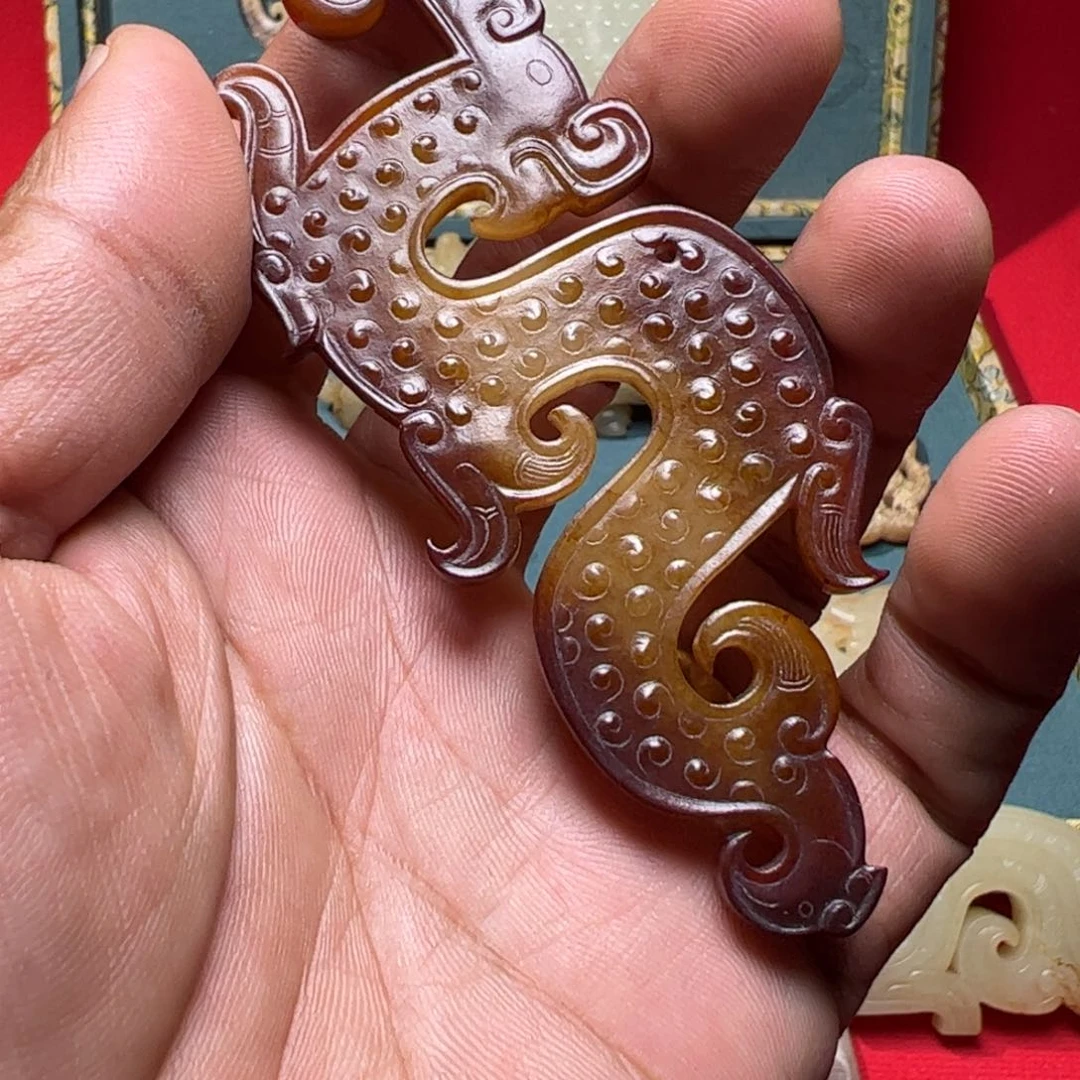 和田玉未镶嵌颈饰彭*君