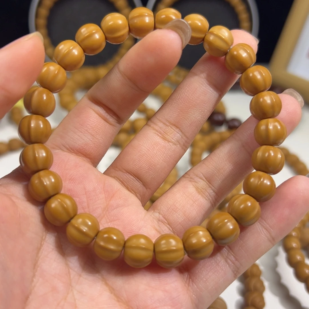 吊坠猴头核桃9+mm鲨鱼背全品无暇