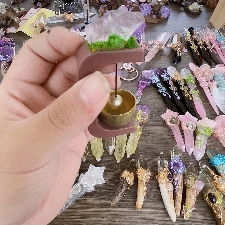 是***呀未镶嵌珠宝半成品水晶