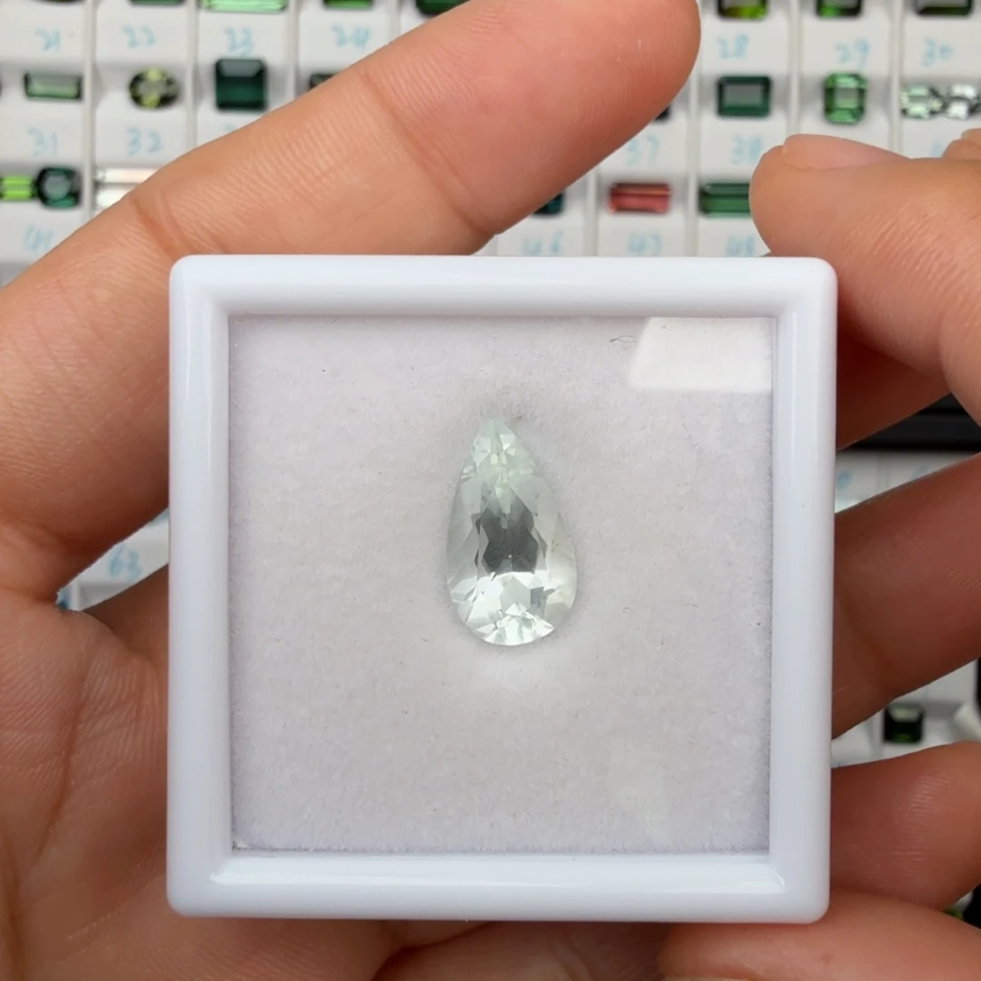 绿柱石裸石天然3.5克拉