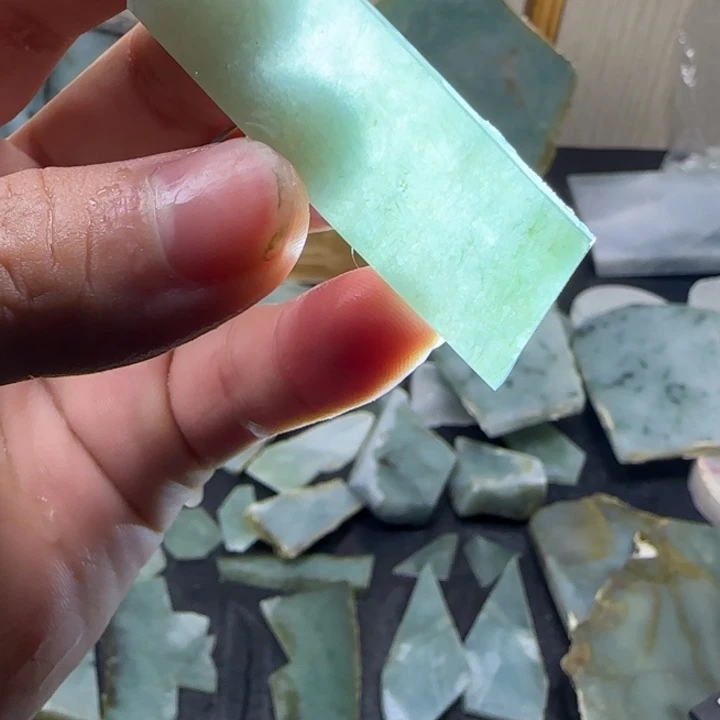 翡翠未镶嵌颈饰纯天然缅甸翡翠