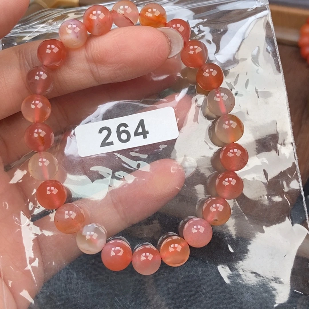 南红玛瑙未镶嵌手链