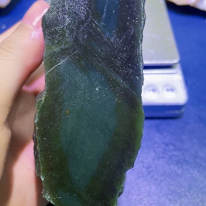 未镶嵌和田玉（糖玉）珠宝半成品