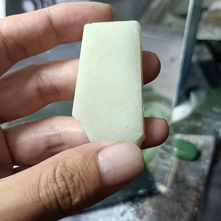 未镶嵌和田玉珠宝半成品