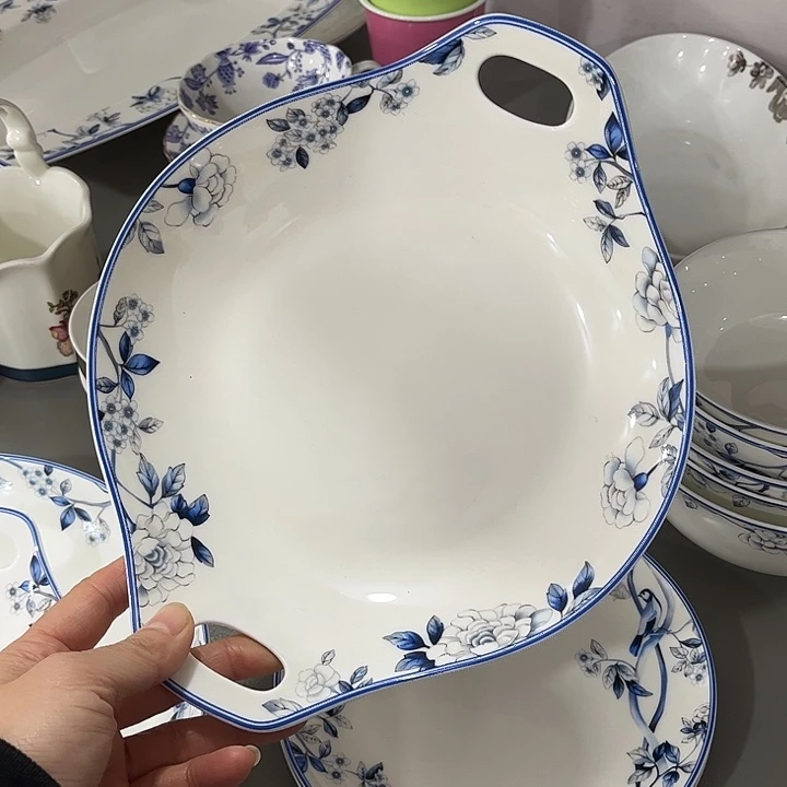 瓷片微瑕骨瓷蓝孔雀8英寸双耳盘一个