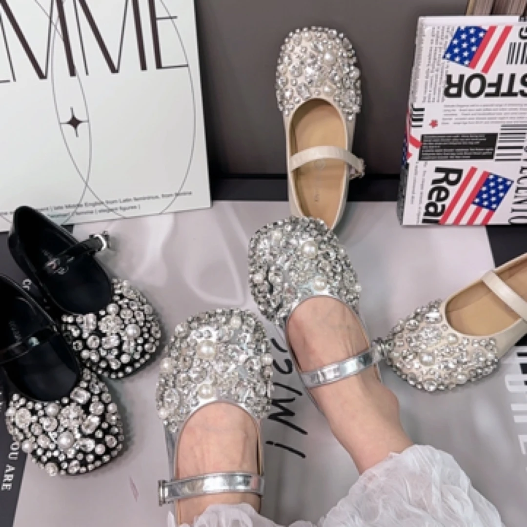 时尚银色水钻玛丽珍鞋平底防滑芭蕾舞豆豆鞋配裙子