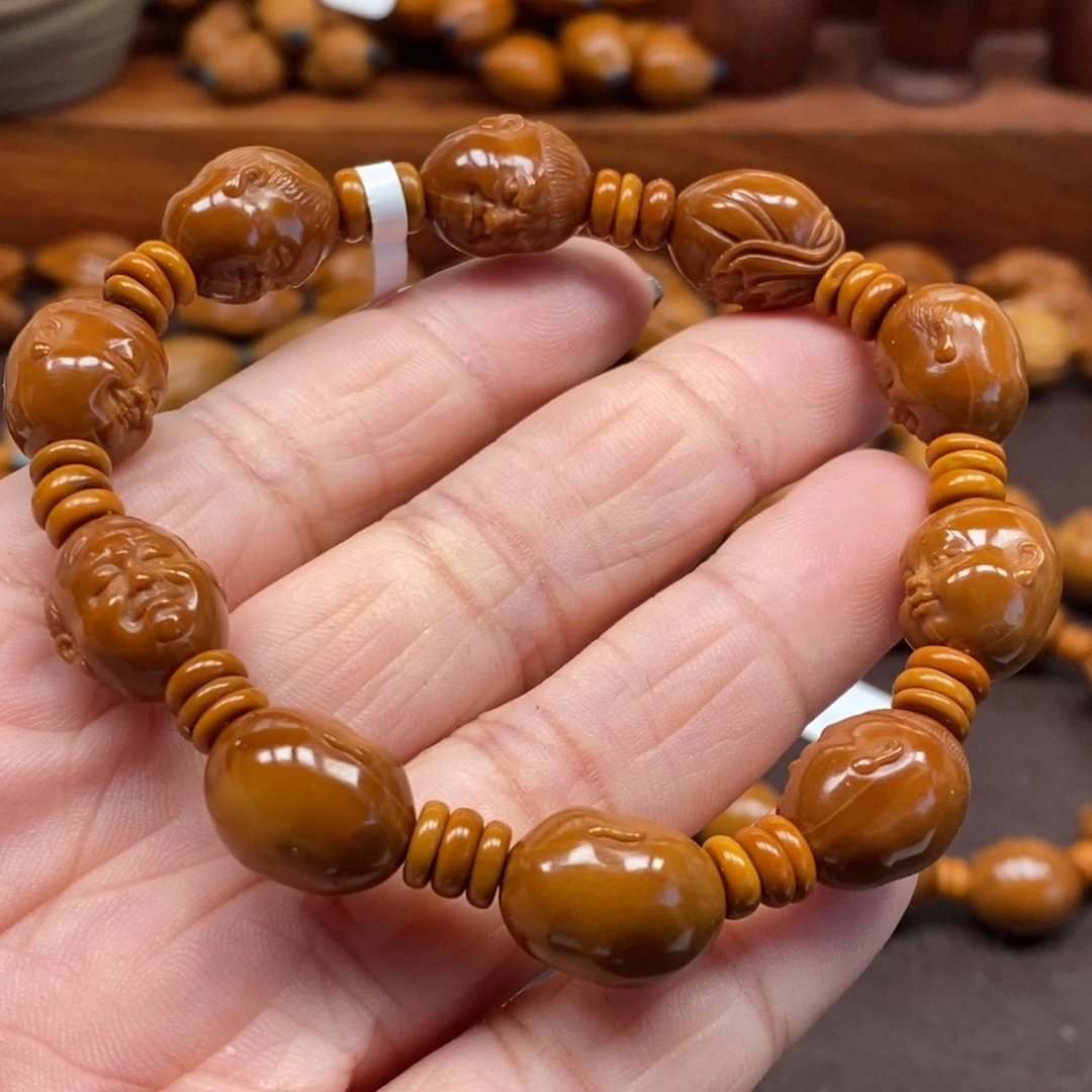 1.2小童子橄榄核手串