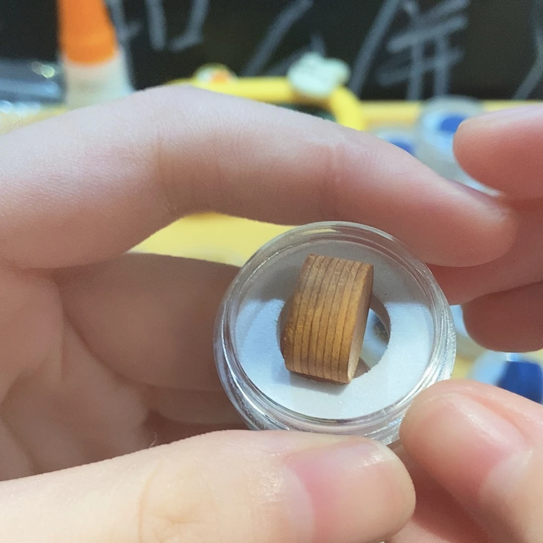 夕***…黄色八层皮头➕胶水