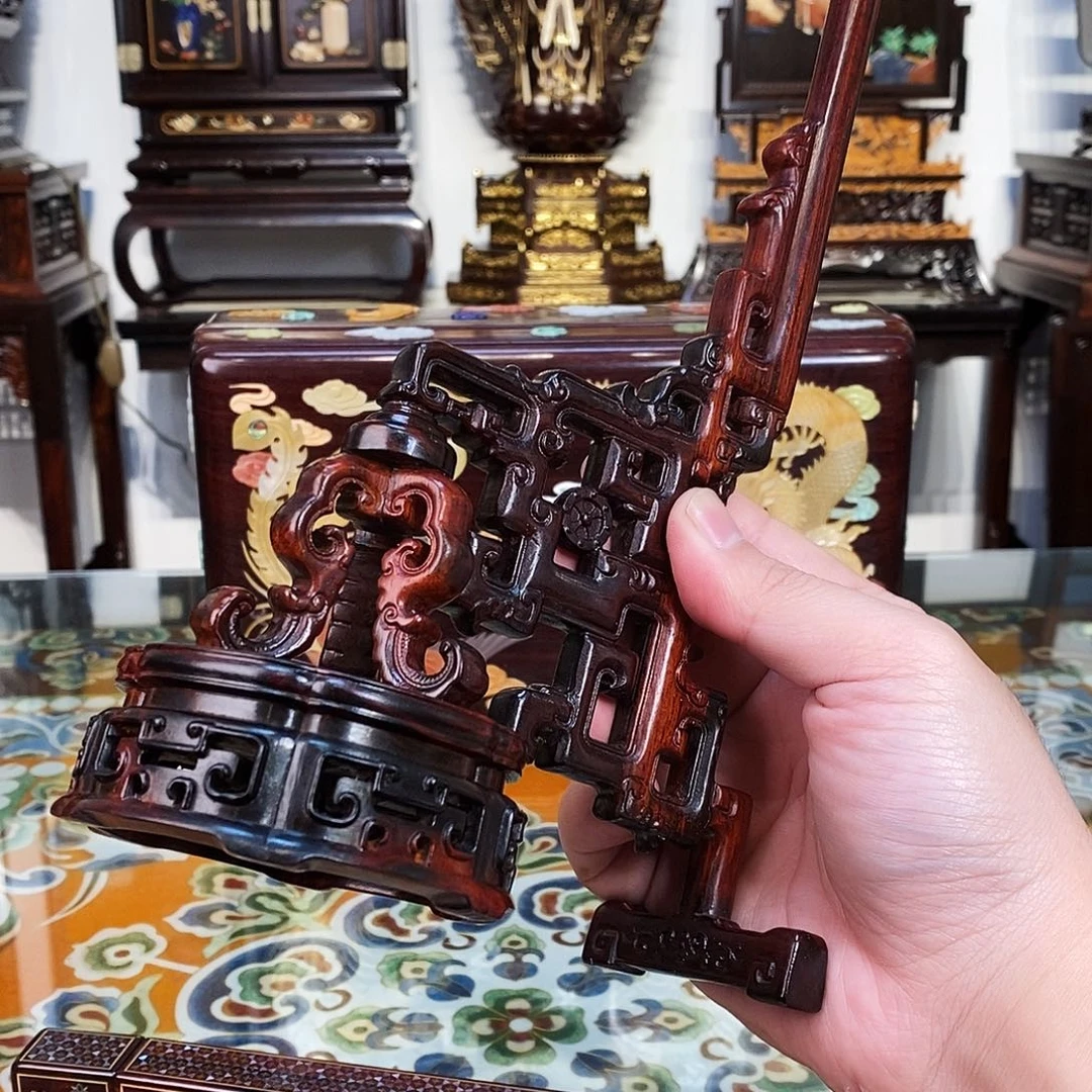 红酸枝木类成套家具大红酸枝架子