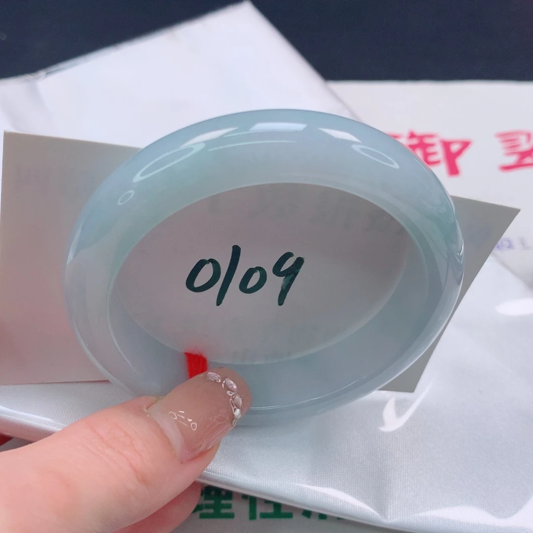 翡翠手镯未镶嵌缅甸天然A货翡翠