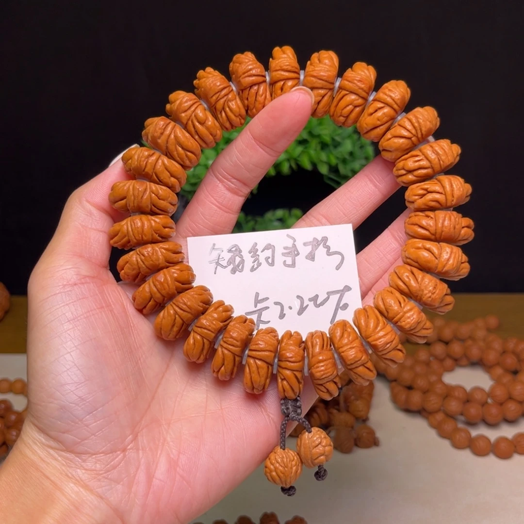 吊坠桃核秦岭野生龙纹桃核