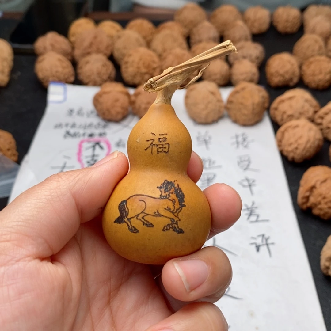 文玩核桃吊坠隔***子609。猴