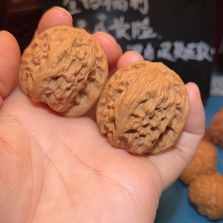 38边42肚野狼，油蜡皮……