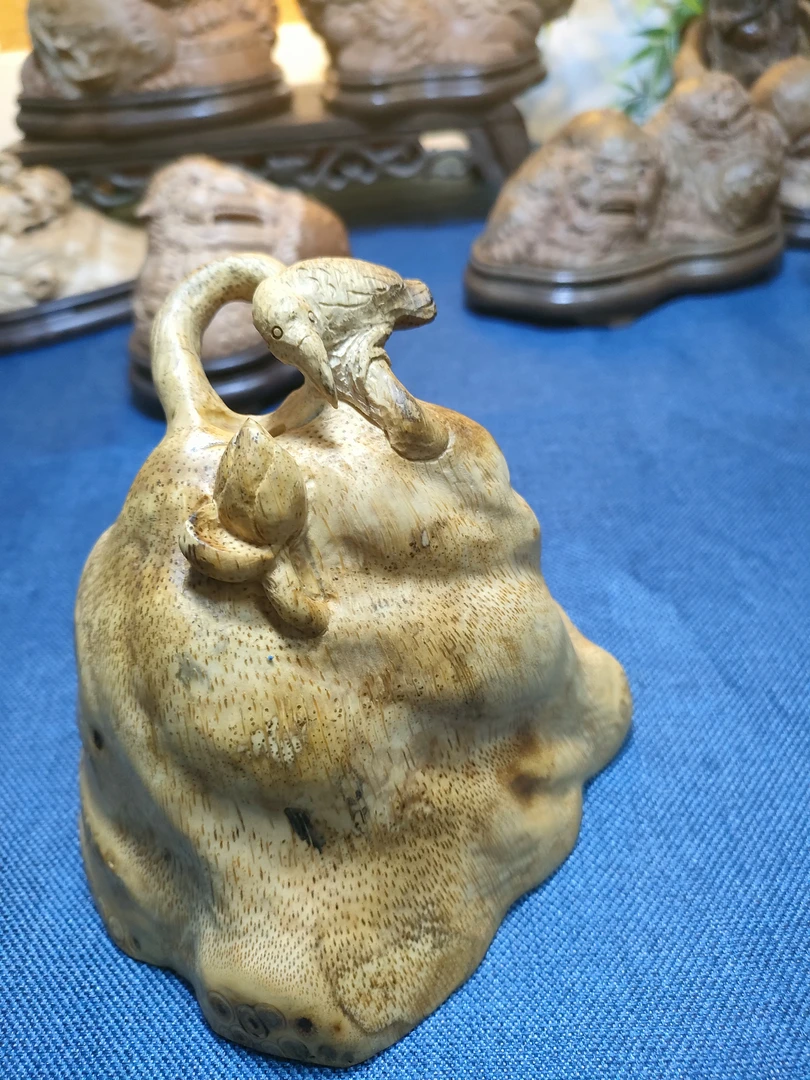 竹雕香炉天然造型雕刻荷花小鸟竹制品工艺品摆件