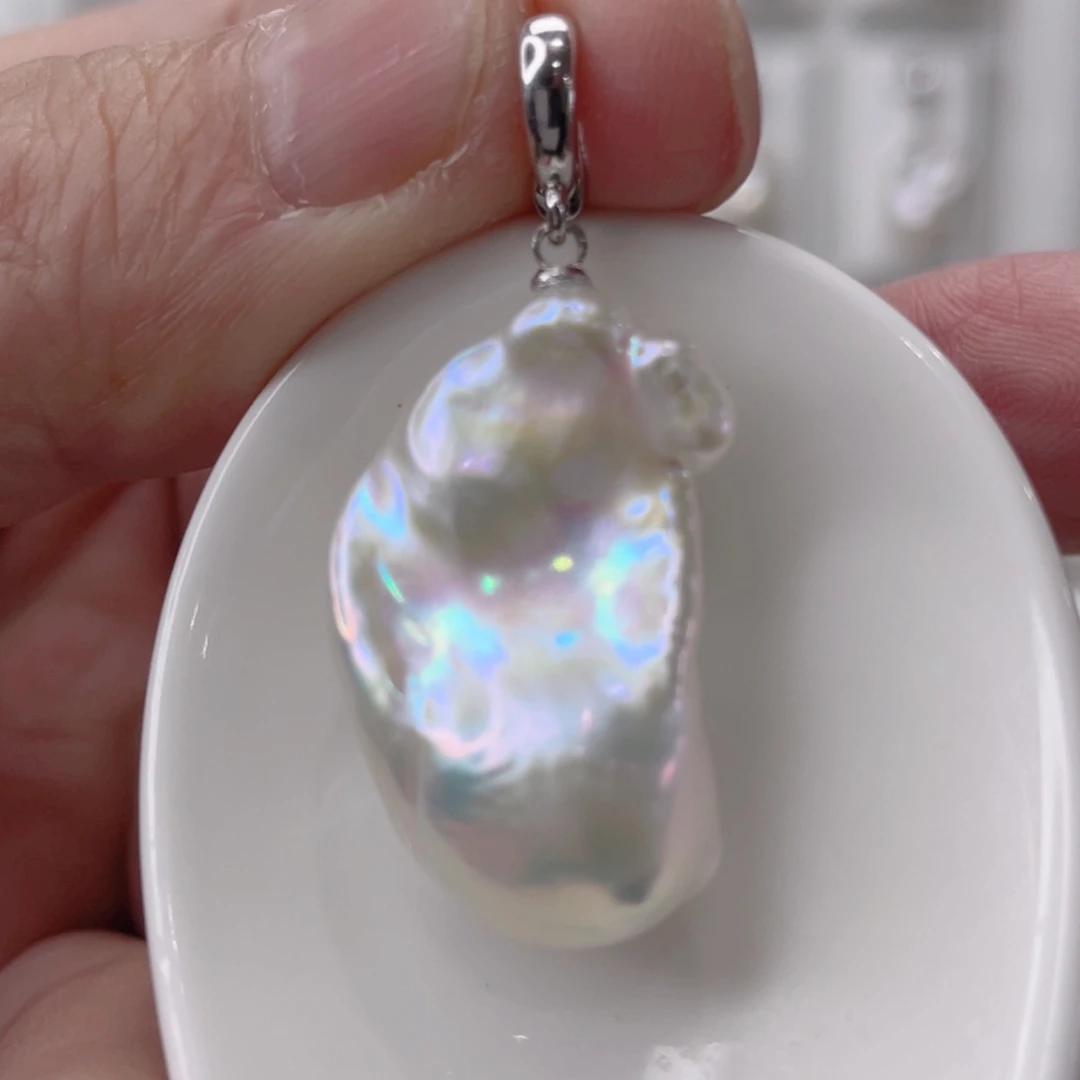 颈饰未镶嵌淡水珍珠