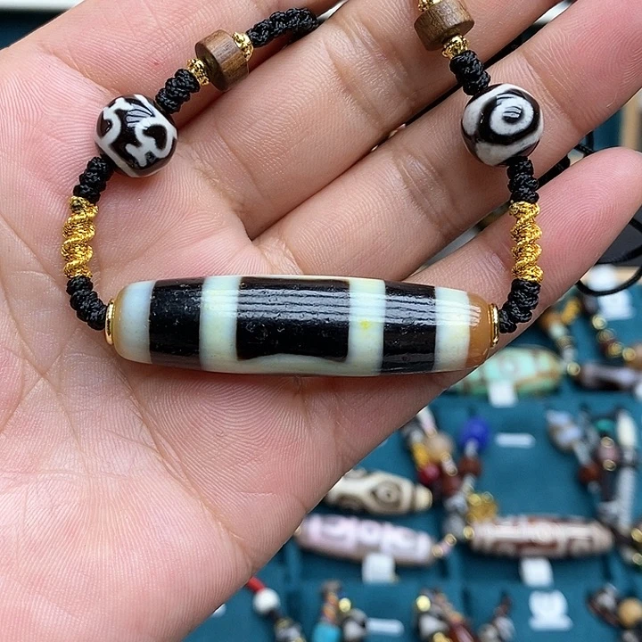 玛瑙/玉髓颈饰合金