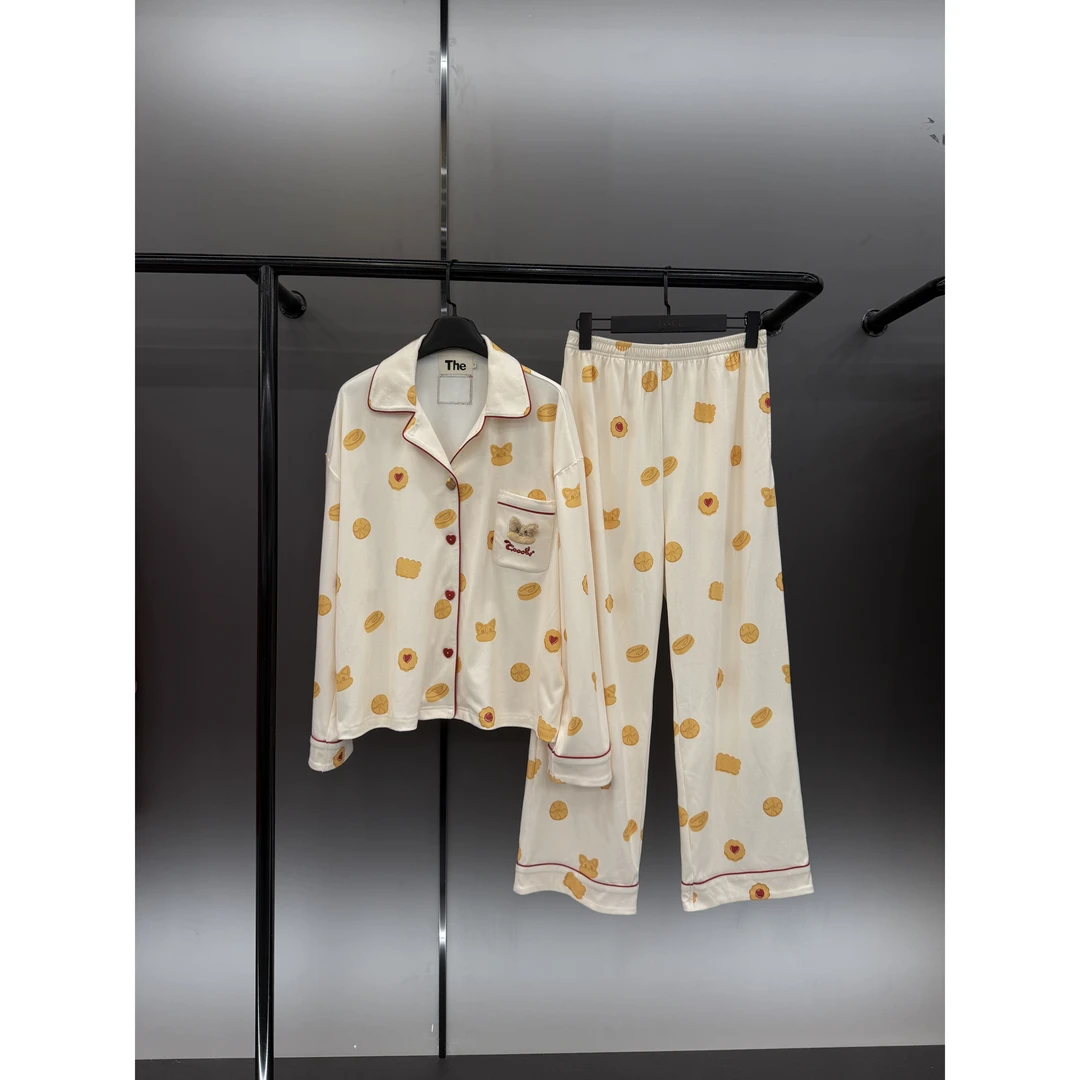 【野家-饼干小狗-男女同款】 新款潮牌可外穿德绒居家服睡衣套装
