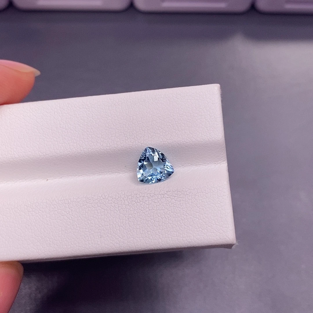 裸石海蓝宝石0.92克拉