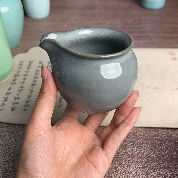 龙泉云间青瓷小米茶器