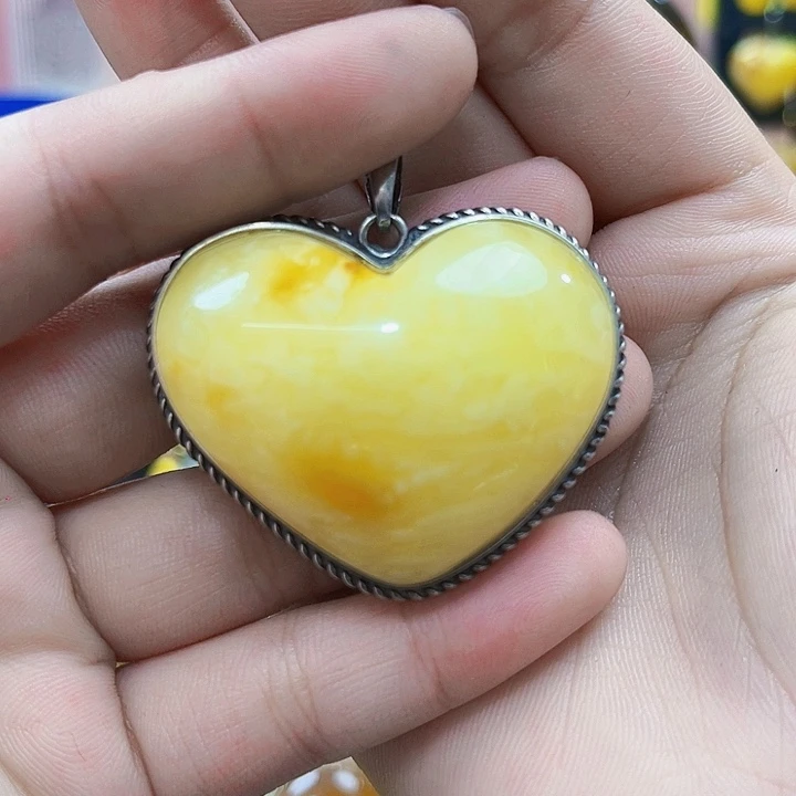 琥珀银S925镶嵌颈饰吊坠