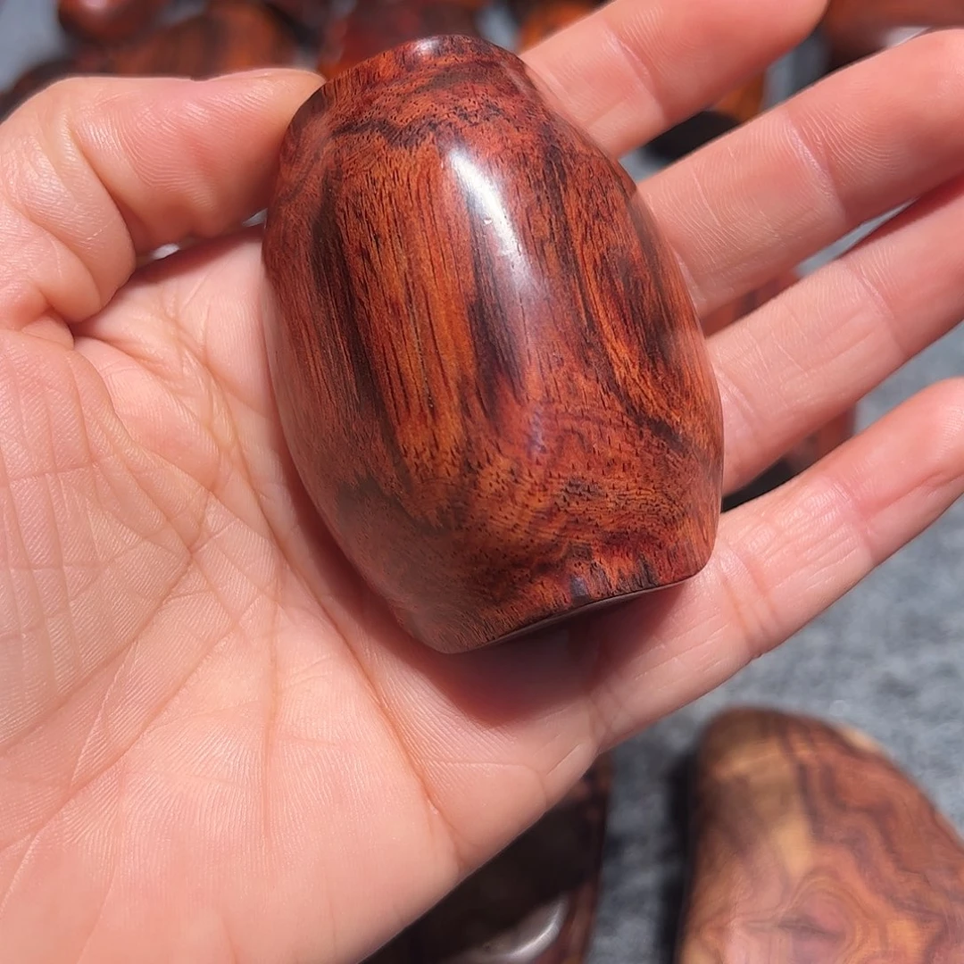 e***e交趾黄檀（大红酸枝）