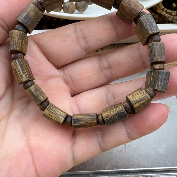 尚***趣沉香手串乌身手串12克加