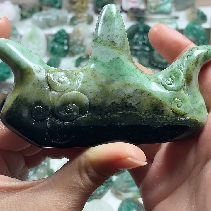 独山玉未镶嵌吊坠