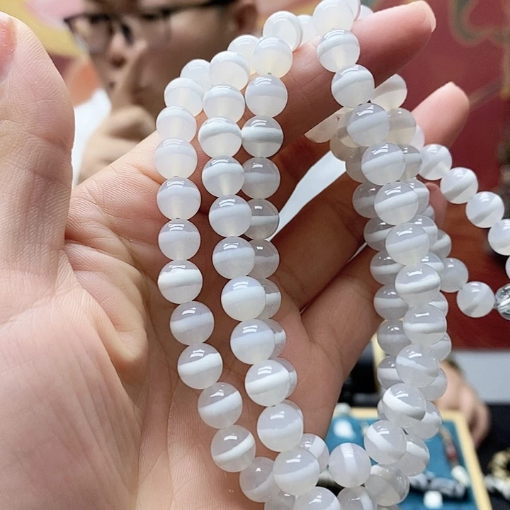 玛瑙/玉髓颈饰合金