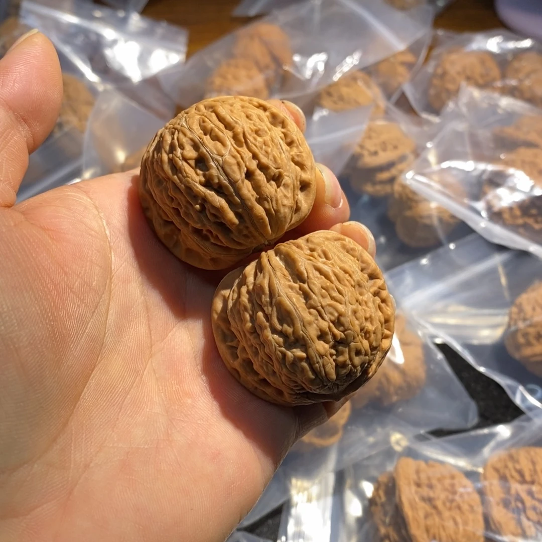 吊坠文玩核桃铁锤核桃200