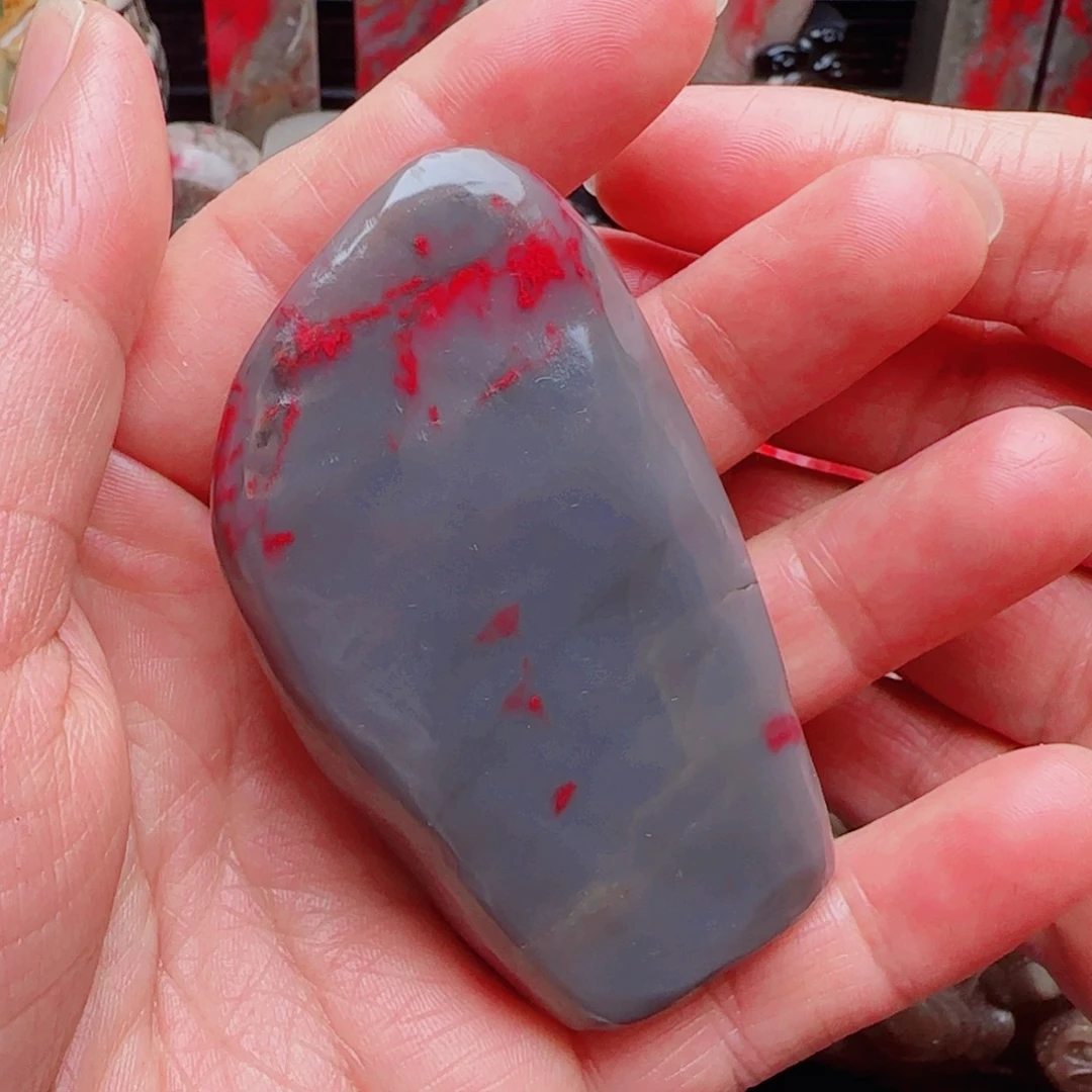 昌化鸡血石1**熊昌化鸡血石