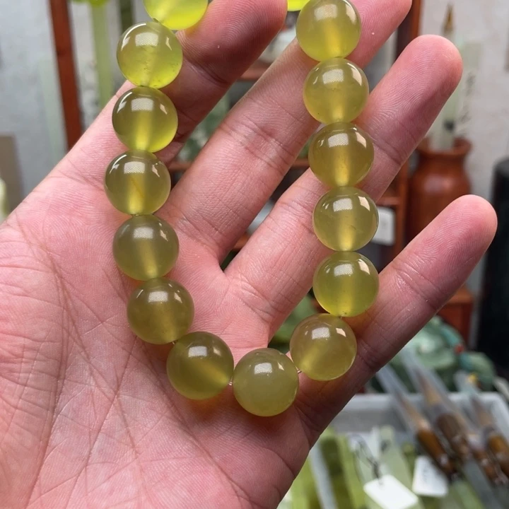 未镶嵌岫玉四大名玉手串