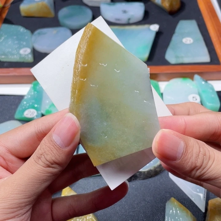 未镶嵌定制翡翠牌子料
